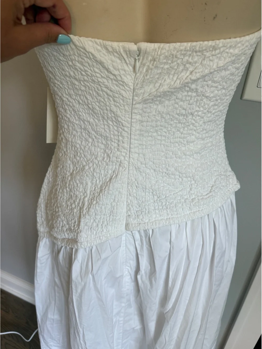 STAUD Strapless White Midi Dress with Textured Bodice and Flowing Skirt - Picture 6 of 10